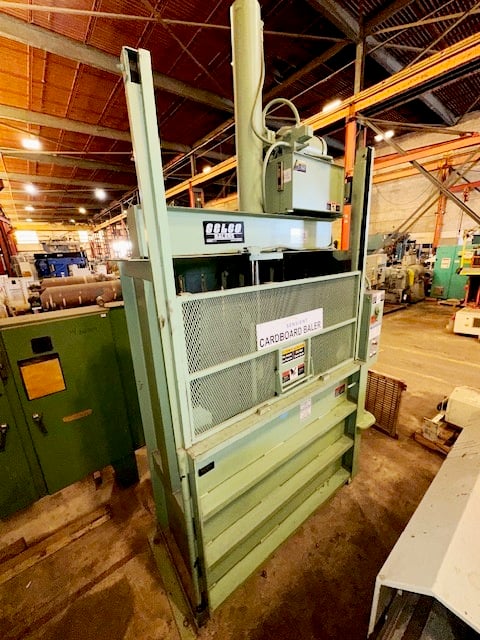60" x 30" x 60" Selco #V1-5, vertical baler, serial #09905219 - Image 2