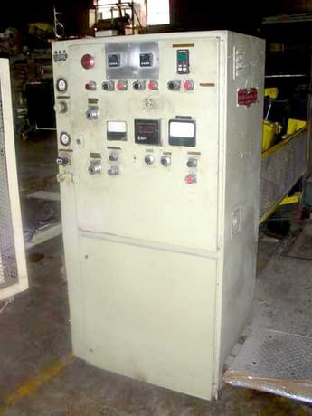 Sheet Take-off Unit, Marshall & Williams, (3) 54" face rolls mounted in vertical arrangement - Image 5