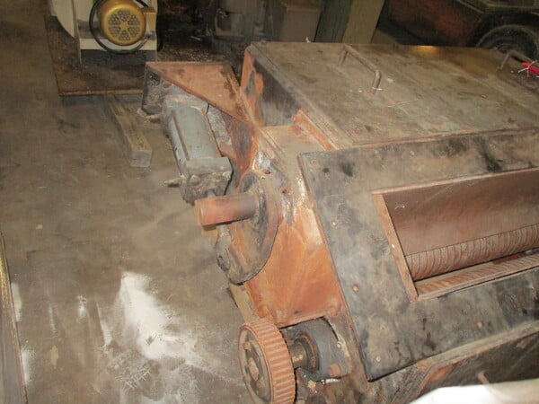 Cumberland, 36" granulator pull roll hopper - Image 2