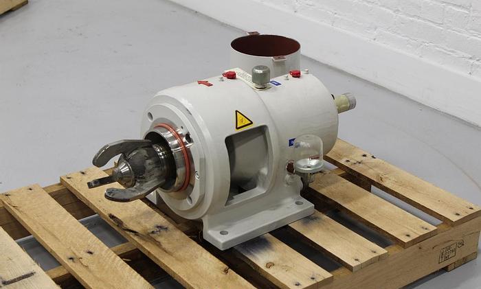 Sulzer #Allmix-10.10, pulpmill mixer rotating assembly, 3 vane, 5.5" dia., unused - Image 3