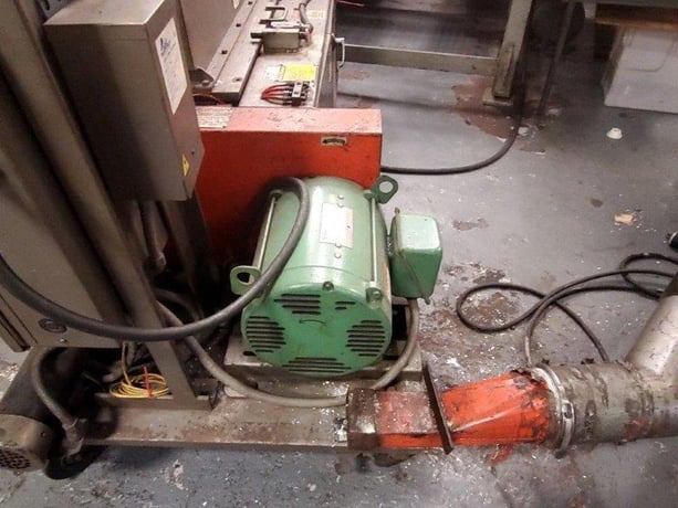 3" x 39" Granutec, pull roll fed granulator, 15 HP, low profile base, blower for discharge - Image 3