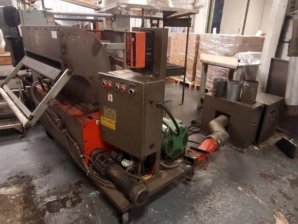 3" x 39" Granutec, pull roll fed granulator, 15 HP, low profile base, blower for discharge - Image 5