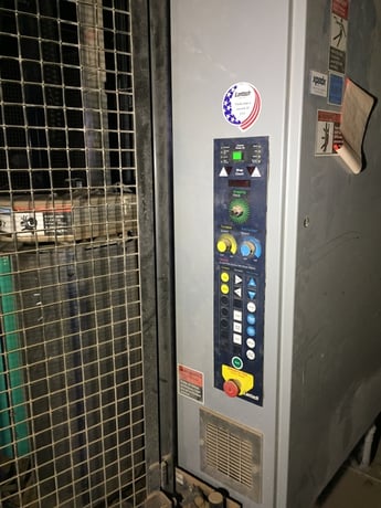 Lantech #Q-1000 Auto stretch wrapper, 45 loads per hour, 230 V., S/N QA002394,2000 - Image 3