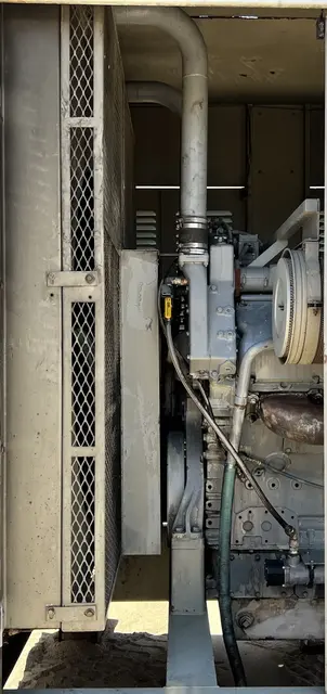 1000 KW Detroit #682FDR8080GGP416, diesel, enclosed, 277/480 Volts, 500 hours, #89265 - Image 4