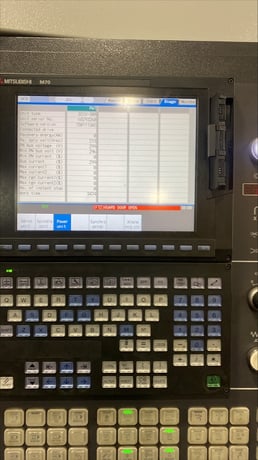 Hardinge Bridgeport #Conquest-V1000, 30 side mount tool changer, 40" X, 24" Y, 24" Z, 10000 RPM, #40, 20 HP - Image 3
