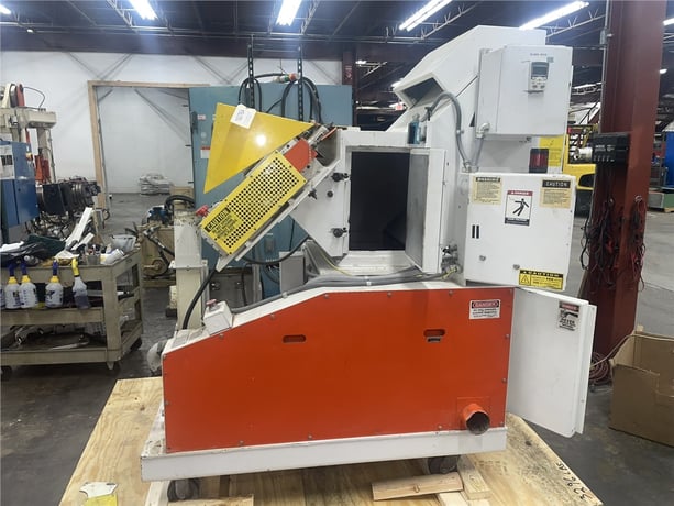 12" x 24" Granutec #TFG1224, pull roll granulator, 20 HP, 3 knife open rotor, 2 bed knives - Image 1