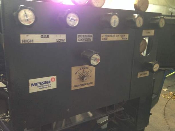 Messer #TMC4518, beveling plasma/oxygen cutting system, 18' x 20', MG Hypertherm Navigator CNC, 2000 - Image 9