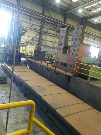 8" Droop & Rein, 40' X, 115" Y, 40" Z, 48" W,CNC 118" x149"r/tbl,angular milling attachment w/90 HP drive, 60 - Image 2
