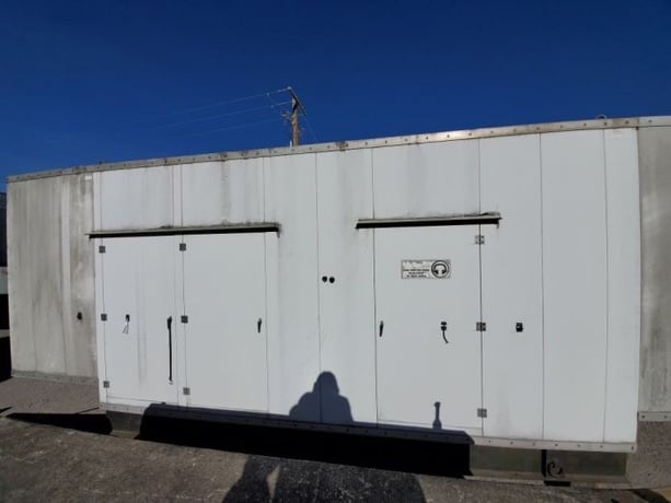 500 KW Cummins #KTA19-G4, diesel generator set, weatherproof enclosure / sound attenuated enclosure, 480 - Image 10