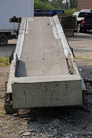 49" wide x 33' long, Rubber Belt Conveyor, 39" Useable Belt, Direct Drive, E-Stop, 62" H Discharge - Image 2