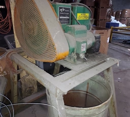 Sweed Machinery Inc #510AD, Scrap Chopper, w/motor, Mounted on Steel base - Image 1