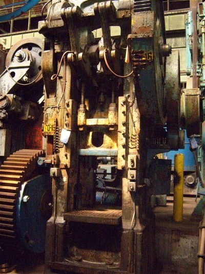 120/80 Ton, Bliss #3-1/2B, toggle double action press, 15.5"/10" stroke, 28"/26" Shut Height, 25" x 28" bed - Image 2