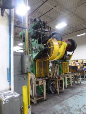 150/110 Ton, Bliss #3-3/4B, toggle press, 15"/22" stroke, 30" x 29" bed, 6" adjudtment, air clutch - Image 5