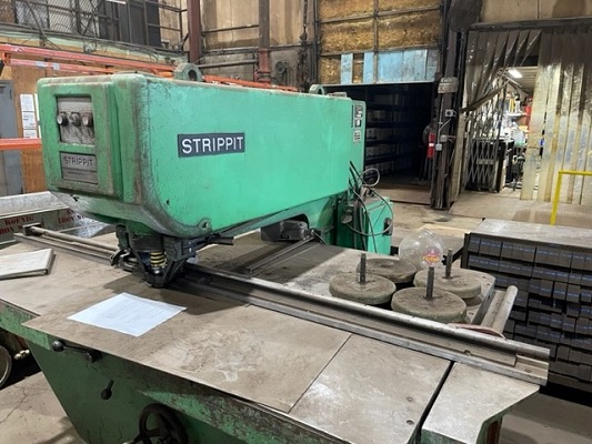 30 Ton, Strippit punch - Image 1