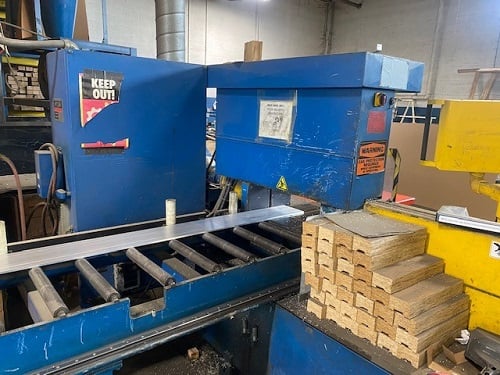 24" x 8" Metlsaw #CS216-T8, non-ferrous precision cold saw, 12' back gauge, 500 FPM, 30 HP - Image 2