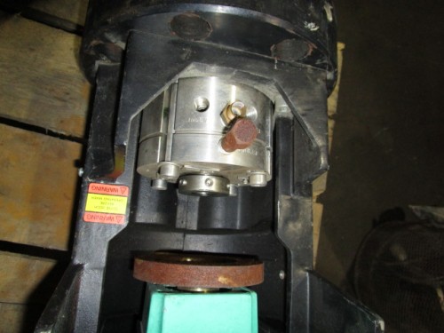 .5 HP Lightnin #V1S37, Vektor agitator drive, 8 bolt flange, 1750 RPM output & motor - Image 5
