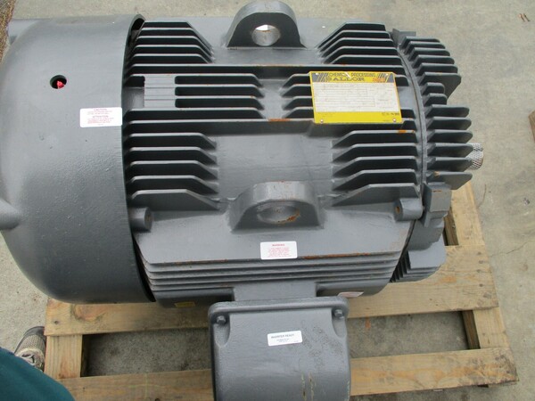125 HP 1780 RPM ABB / Baldor Super E Chemical Processing Motor, 460 Volts - Image 3