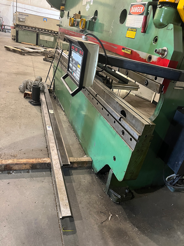 180 Ton, Cincinnati #Series-5, CNC brake press, 3" stroke, 6' Hurco Auto Bend Back Gauge - Image 4
