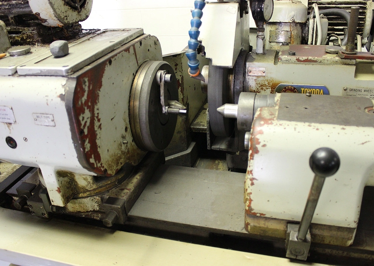 12.5" x 40" Toyoda #GUS32X100, universal cylindrical grinder, 1980 - Image 2