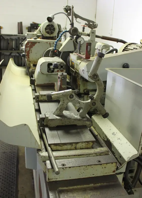 12.5" x 40" Toyoda #GUS32X100, universal cylindrical grinder, 1980 - Image 5