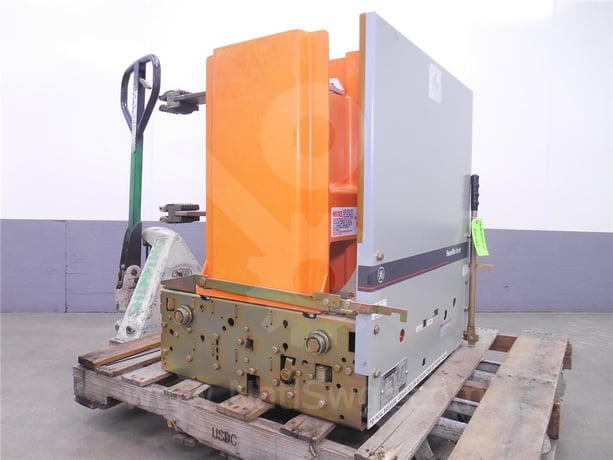 1200 Amps GE Vb 13.8-1500-0 Ml-17h (vb 13.8-1500) 125 Volts DC Control, 28k Amps Sc, Bottle# 41a2 - Image 7
