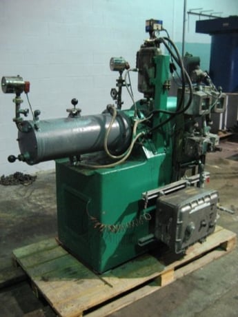 Netzsch, Media Mill, molinex style, 25 HP variable speed, 20 Liter, Horizontal Chamber, 1981 - Image 1