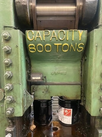 800 Ton, Bliss #26, knuckle joint press, tie rod construction, 2-1/2" stroke, 16" Shut Height - Image 2