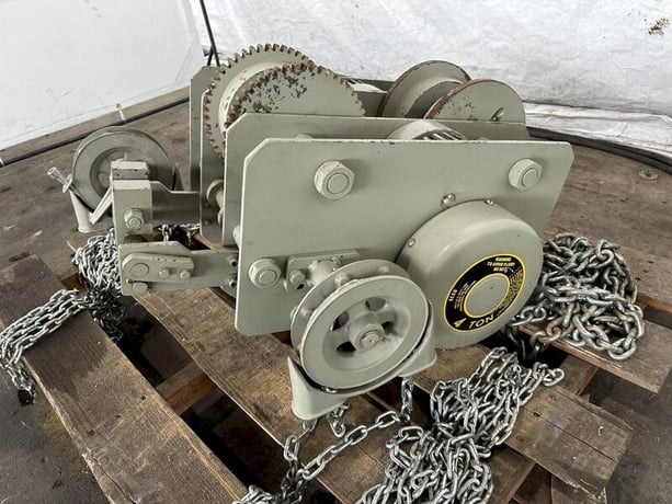 4 Ton, Budgit Under Hung Chain Hoist, hand chain control, 480 lb. hoist, S/N LG-4306 - Image 2