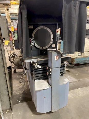 15" Vermont Precision #VP-15, Optical Comparator, 15" screen, 30" x7" work stage, 150 lb. capacity, digital - Image 1