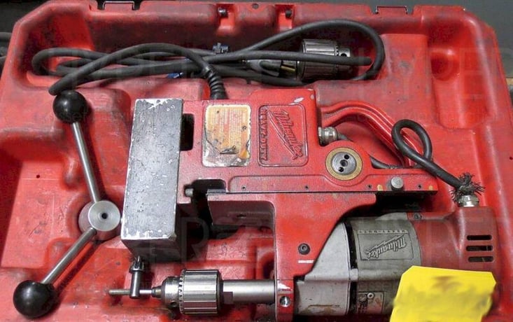 Milwaukee Heavy Duty Electromagnet Drill With Case - Image 1