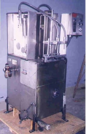 Filamatic #Z-32-2, Filler, 2 spout, Autofiller, 2 piston, capacity 2 x 1100 centers, 3/60/460 volts, piston - Image 1