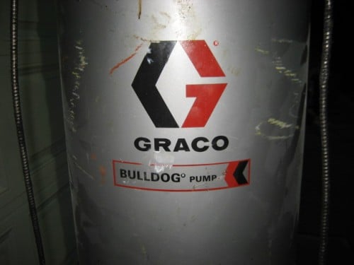 Graco #Bulldog, Piston Pump, stainless steel, 1.5" inlet, 2" outlet, Air operated, On cart with casters - Image 3