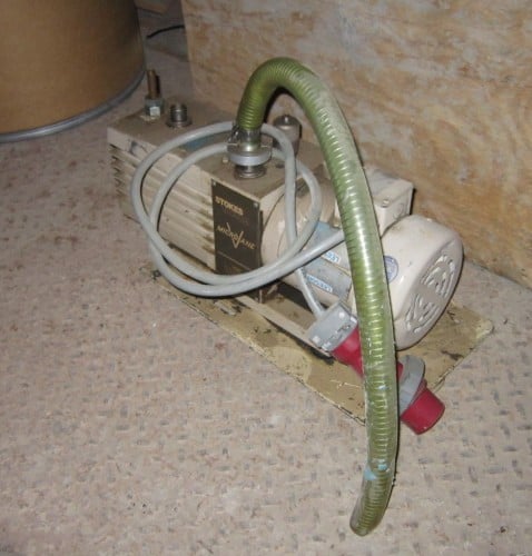 Stokes #009-2, Vacuum Pump, Microvane 3/4 HP, Serial #85673 - Image 2