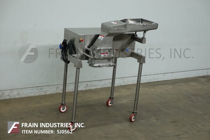Fitzpatrick #D6A, 316 Stainless Steel comminutor mill, 16 fixed knives/impact blades, 7-1/2 HP, mounted on 4 - Image 1