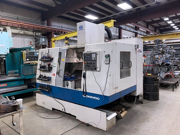 Daewoo Doosan #Mynx-530, vertical machining center, 24 automatic tool changer, 32" X, 20.1" Y, 20.1" Z, 8000 - Image 1