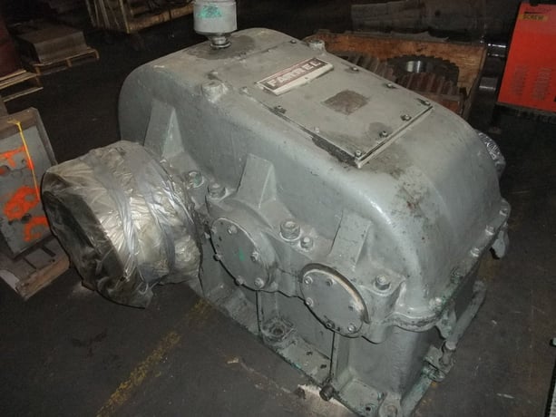 150 HP, Farrel parallel shaft gearbox reducer, 38.70 :1 reduction ratio - Image 3