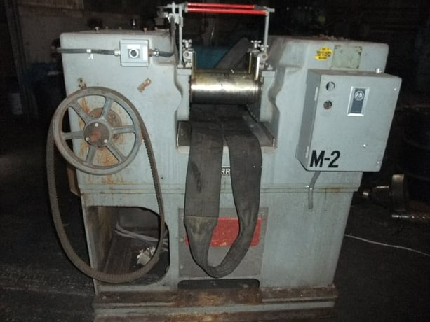 6" x 13" Farrel, rubber lab mill, cabinet style, under slung drive, belt driven, 7.5 HP - Image 2