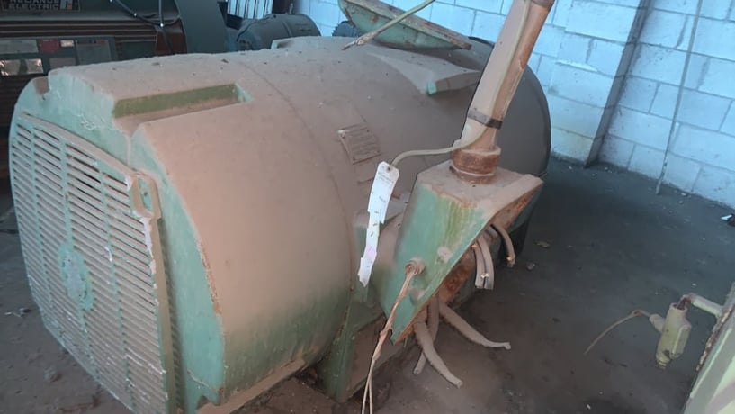 400 HP 3600 RPM General Electric, Frame 8211S, TEFC SB, 2300 Volts - Image 2