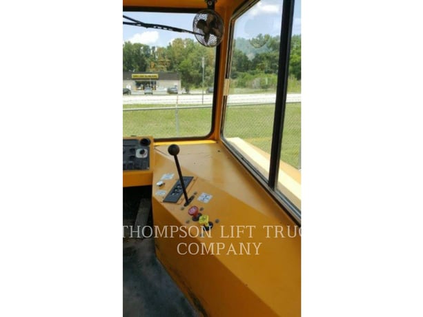Capacity Yard Jockey TJ5000, Forklift, 6312 hours, S/N: 4LMBB5110CL022783, 2012 - Image 9