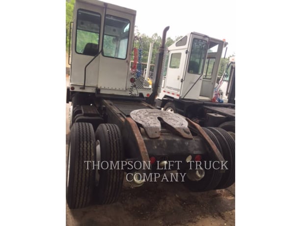 Capacity Yard Jockey TJ5000, Off Highway Truck, 35789 hours, S/N: 4LMBF2115XL011321, 1999 - Image 3