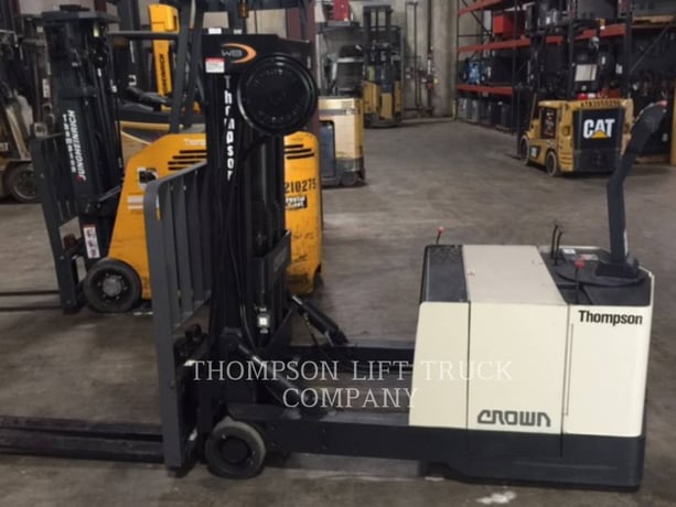 Crown 40WBTT, Forklift, S/N: 6A280712, 2010 - Image 2
