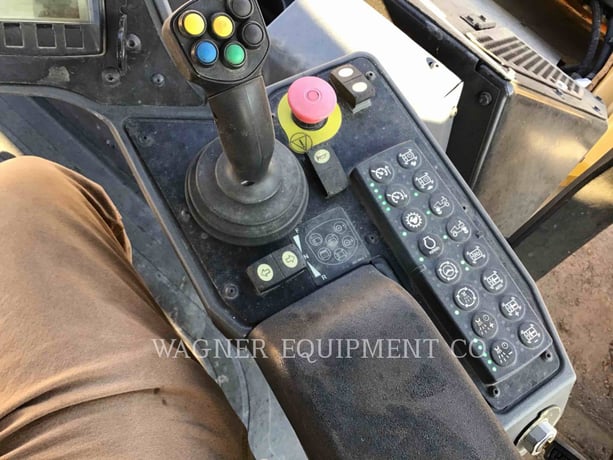 Caterpillar CB68B, Compactor, 1707 hours, S/N: C6800132, 2017 - Image 8