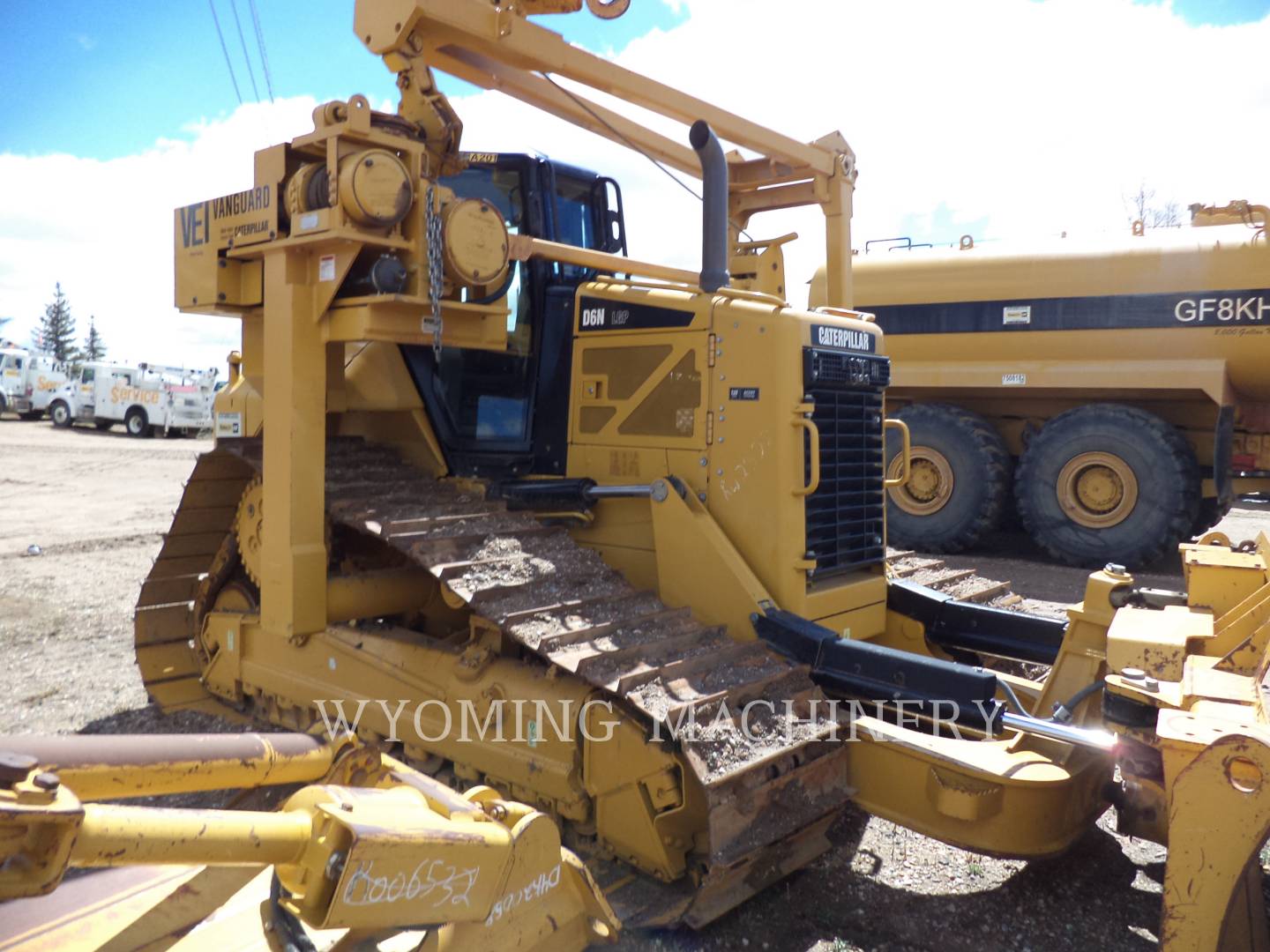 Caterpillar D6N LGP PL, Pipelayer, 2776 hours, S/N: PBA00201, 2011 - Image 2