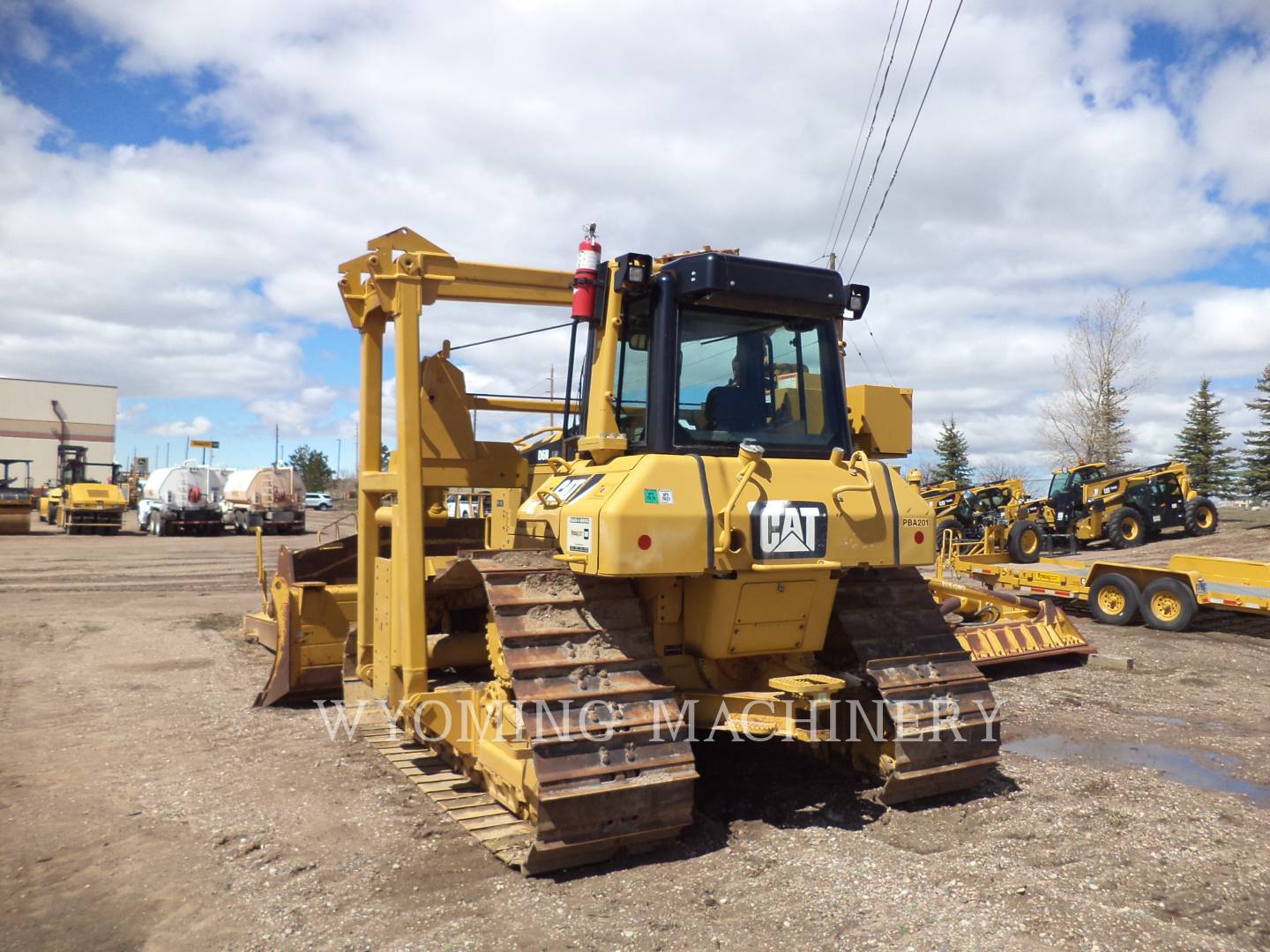 Caterpillar D6N LGP PL, Pipelayer, 2776 hours, S/N: PBA00201, 2011 - Image 4