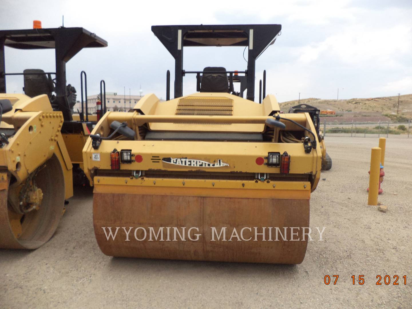 Caterpillar CB64, Compactor, 3793 hours, S/N: DJM00322, 2012 - Image 10