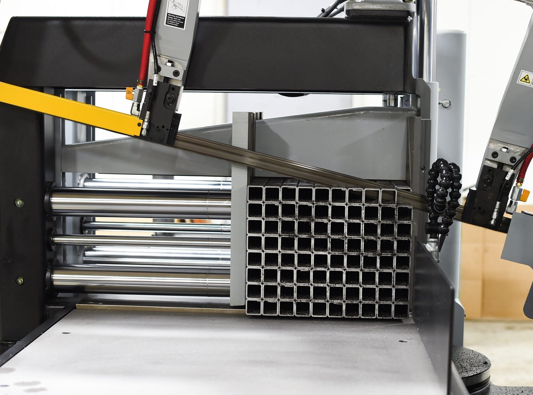 20" x 30" Hyd-Mech #M-20A, horizontal pivot band saw, 1-1/2" x 206" band, 10 HP, coolant system, automatic - Image 9