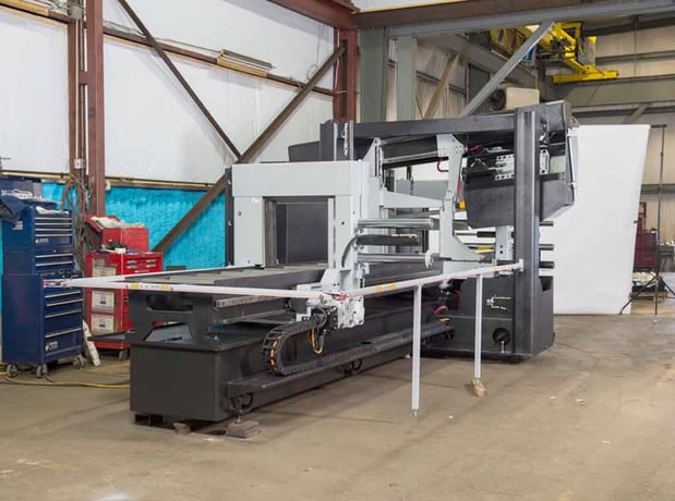 22" x 22" Hyd-Mech #H-22A-120, horizontal band saw, 2" x 22' 6" band, 10 HP, coolant system, automatic feed - Image 1
