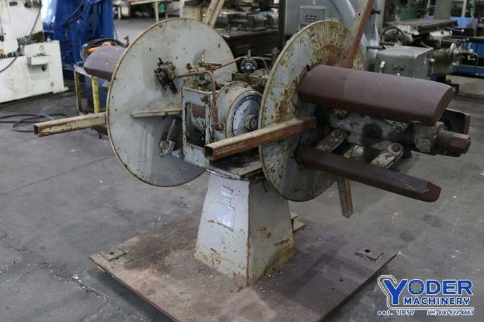 4000 lb. American #80, double end coil reel, 18" width, 16"-20" ID, 60" outside dimensions, 3 leafs, #67397 - Image 5