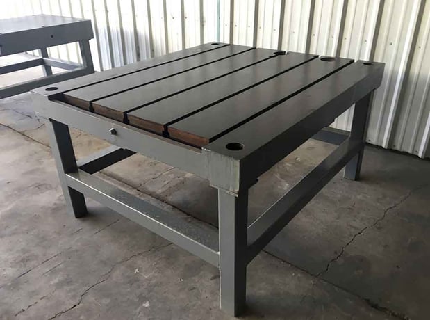 Work Table, Grove type T, 72 x 62 table - Image 4