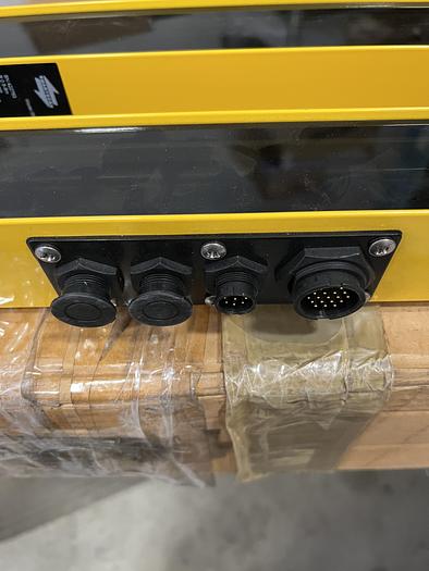Light Curtain Set, Smartscan #083M1204, transmitter & receiver, about 50" length, new, 2012, #104824 (4 - Image 2